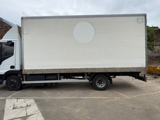Extra long luton box van - long,