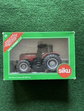 SIKU 3251 1:32 tractor /