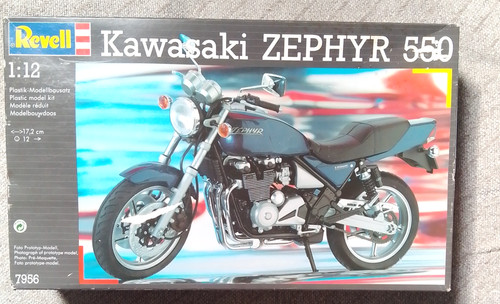 Revell kawasaki zephyr 550 - kawasaki,