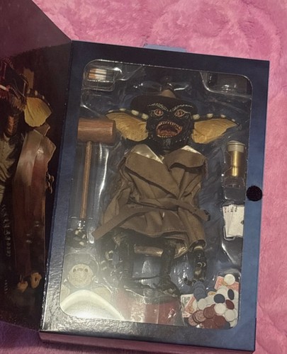 Ultimate flasher gremlin - flasher,