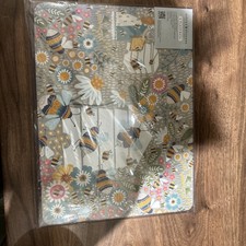 Ulster Weavers Finch Flower