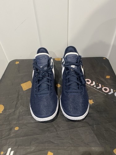 New men nike - sz, 14