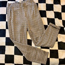 Cream and black houndstooth
