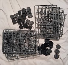 22 Lizardmen Seraphon Saurus