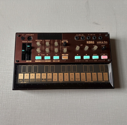 Korg volca groovebox fm - korg, 2