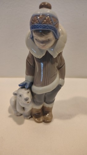 Lladro eskimo boy - lladro,