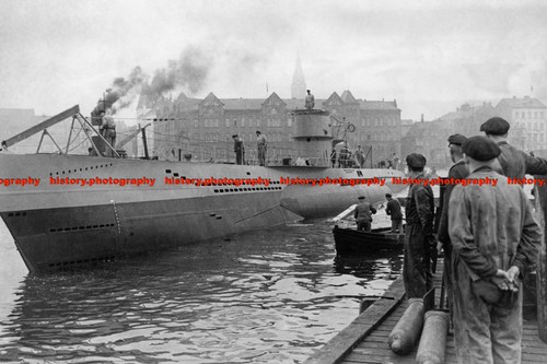 F009720 boat german - u,