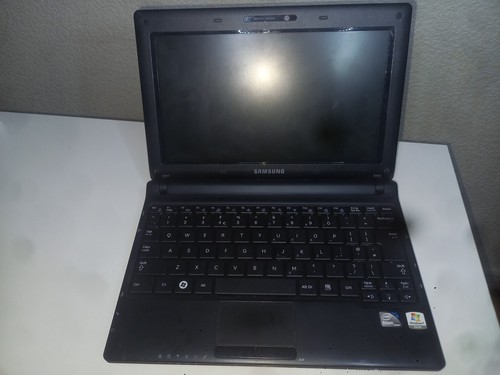 Samsung n145 plus mini laptop - mini,