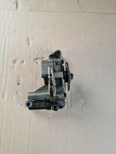 GENUINE VW PASSAT B6 1.9TDI BXE ENGINE OIL PUMP 038115105C