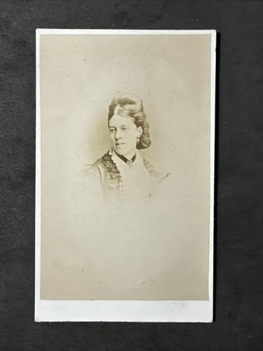 Cdv elegant lady - elegant, london