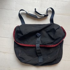 Royal Mai blue delivery