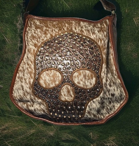 Kurtmen design skull - design, purse