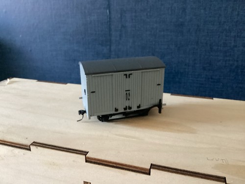 Peco narrow gauge - narrow, van