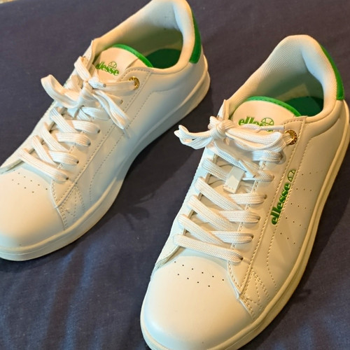 Ellesse trainers size - , 8