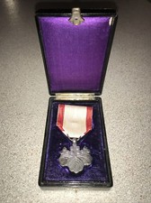 Japanese Cased Order Of The Rising Sun Medal (7th/8th Class)