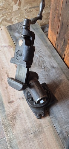 Jones shipman 3 axis - &,