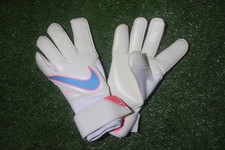 Nike Grip 3 White Goalkeeper