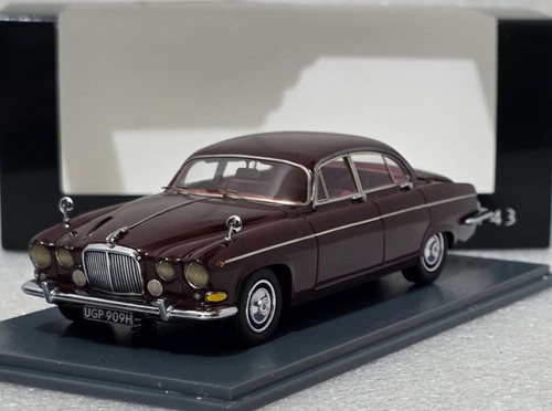 Jaguar 420g rhd - 1967, red