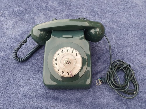 Green 746 vintage telephone - telephone,