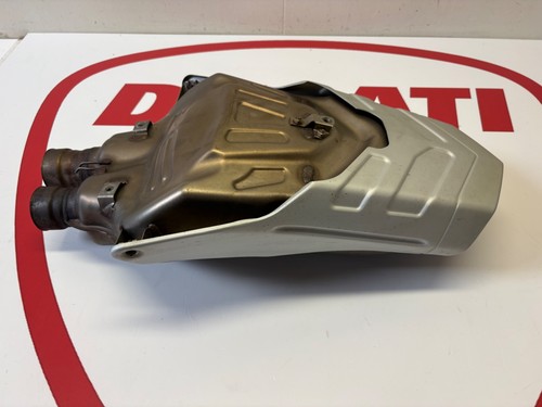 Ducati 749 999 original - ducati,