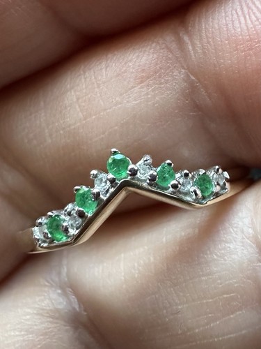 9ct yellow gold - yellow,