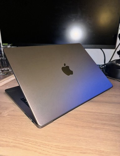 Macbook pro 2021 - pro, m1