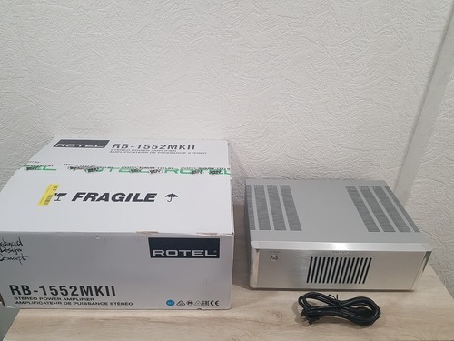 Rotel 1552mkii 130w - 130w, 2-ch
