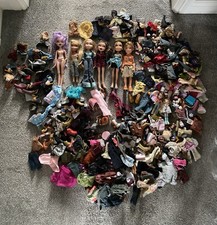 Large Collection Of Bratz