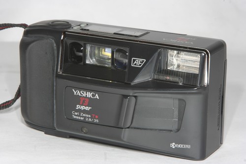 Yashica super 35mm compact - super,