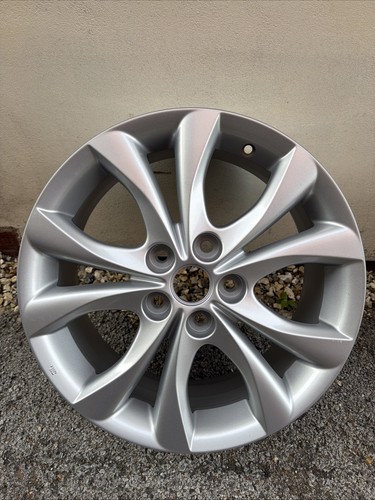 Mazda 17inch silver alloy - 17inch,