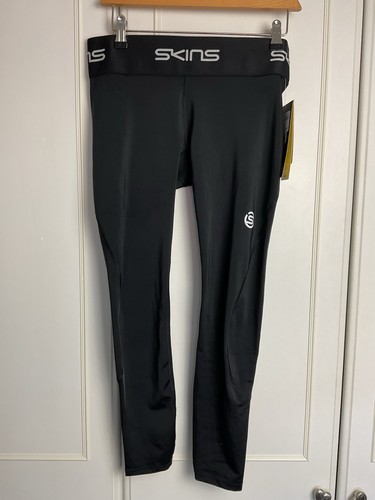 Skins series womens 8 - skins, 1