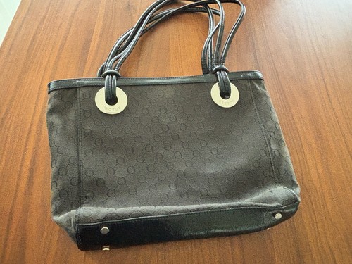 Ladies signature black - signature, 'o'