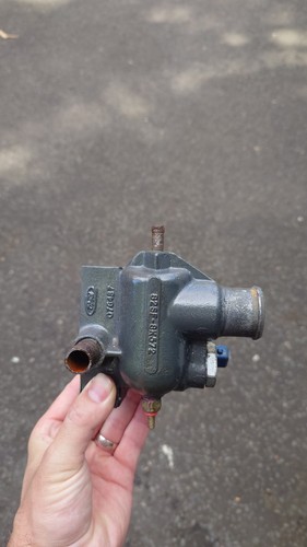 Ford cvh thermostat housing - cvh,