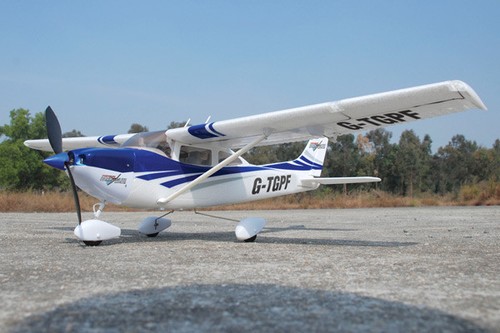 Park flite cessna - flite, skylane
