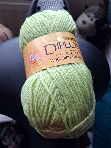 Patons diploma gold - diploma, wool