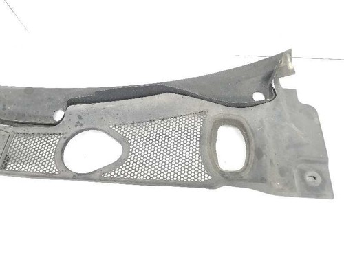 8k1819403b molding 1440539 - 8k1819403b,