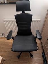 Herman Miller Embody Logitech