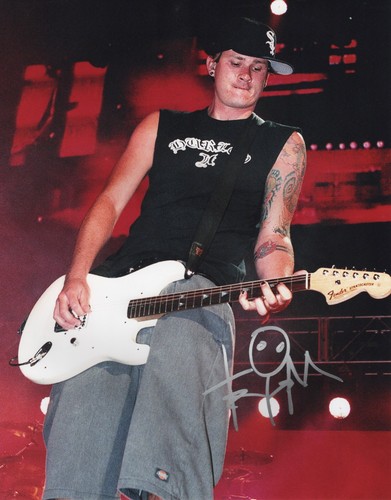 Tom delonge blink - tom, signed