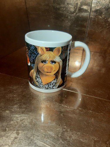 Official disney the muppets - the,