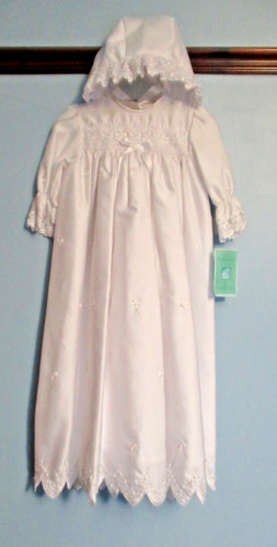 Long white embroidered - embroidered, satin