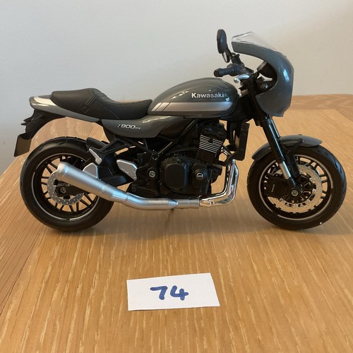 Maisto kawasaki z900rs silver - kawasaki,