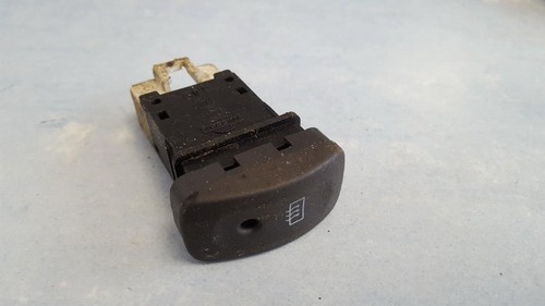 Switch rear window heater - ,