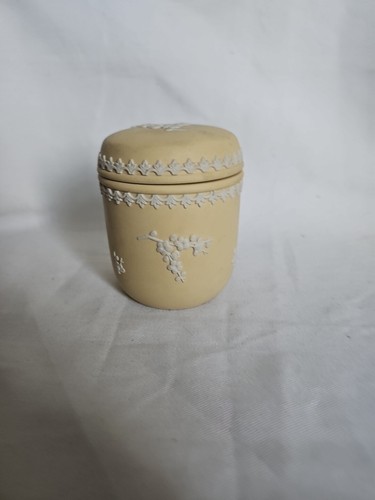 Vintage wedgwood jasperware - wedgwood,