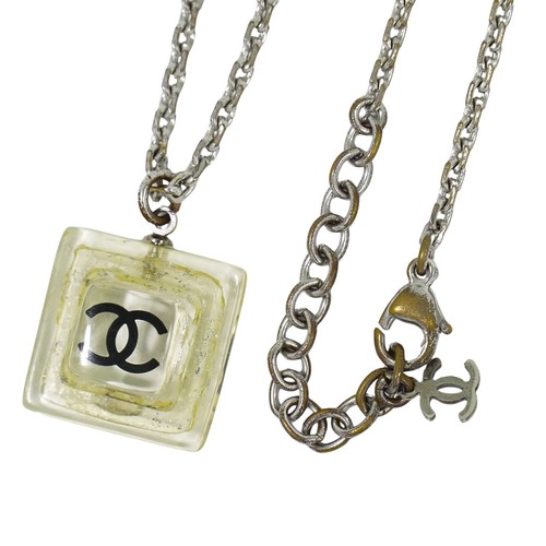 Chanel plastic silver tone - cc,