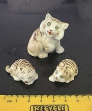 Wade Whimsies Happy Families