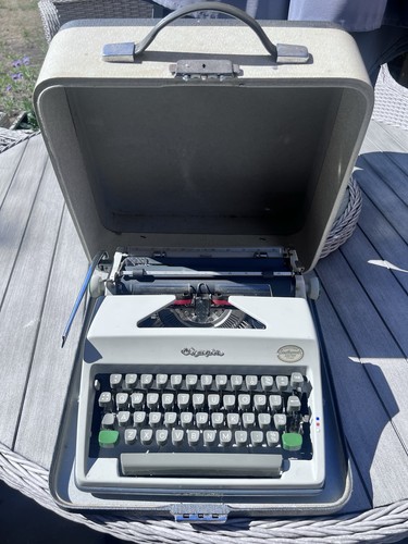 Vintage 1965 olympia sm8 - 1965,