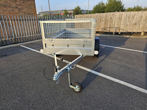 Trailer with mesh side - trailer,