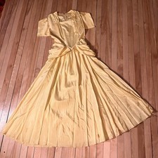 Gorgeous 1930s yellow Taffeta