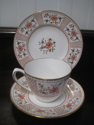 Royal crown derby lucienne - royal,