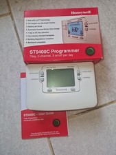 Honeywell Programmer ST9400C1000 for 7- Day, 2-Channel, 3-On/Off Per Day